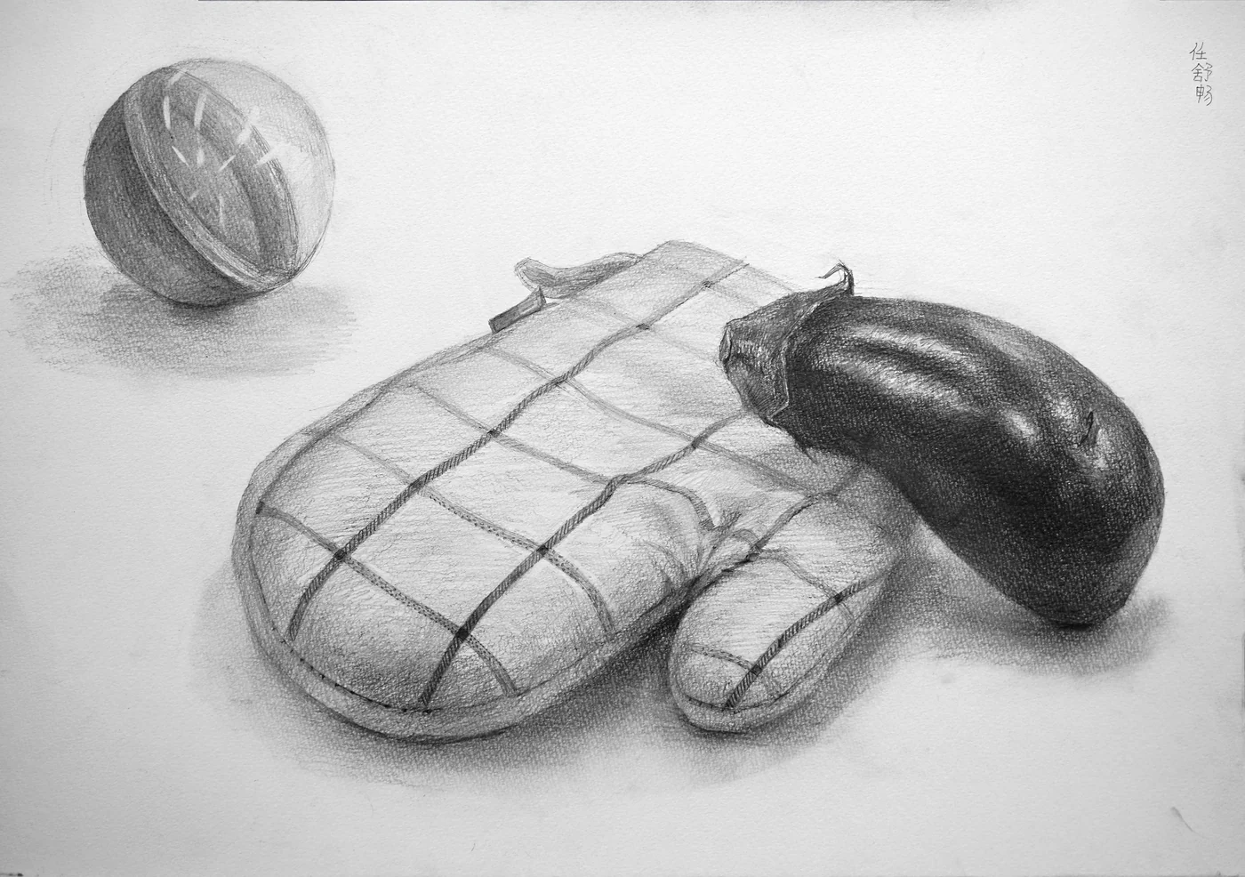 育英美术学生合格作品的桌上素描学生作品 065