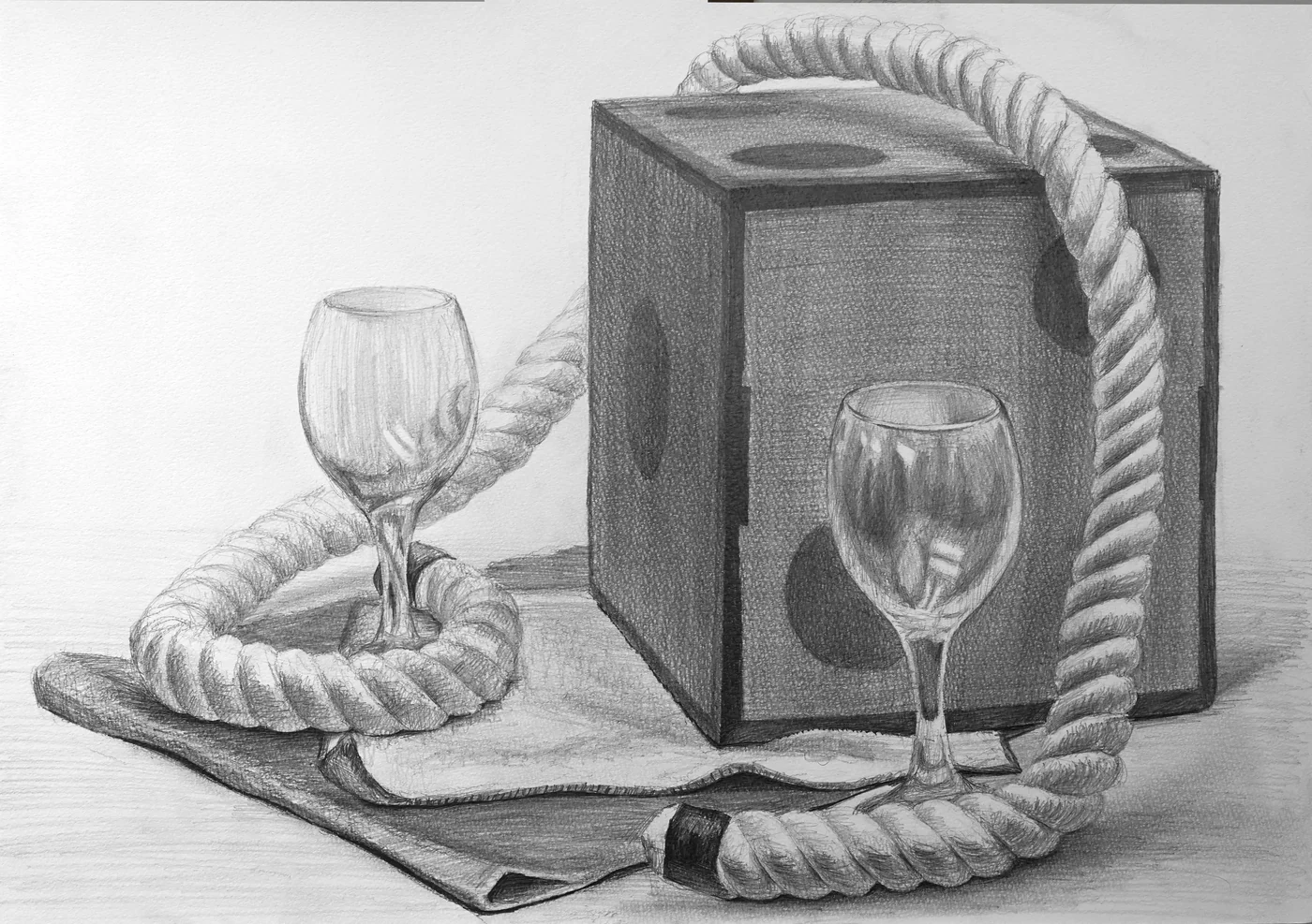 育英美术学生合格作品的静物素描学生作品 004