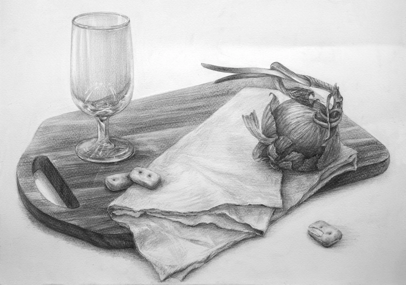 育英美术综合班学生桌上素描作品一