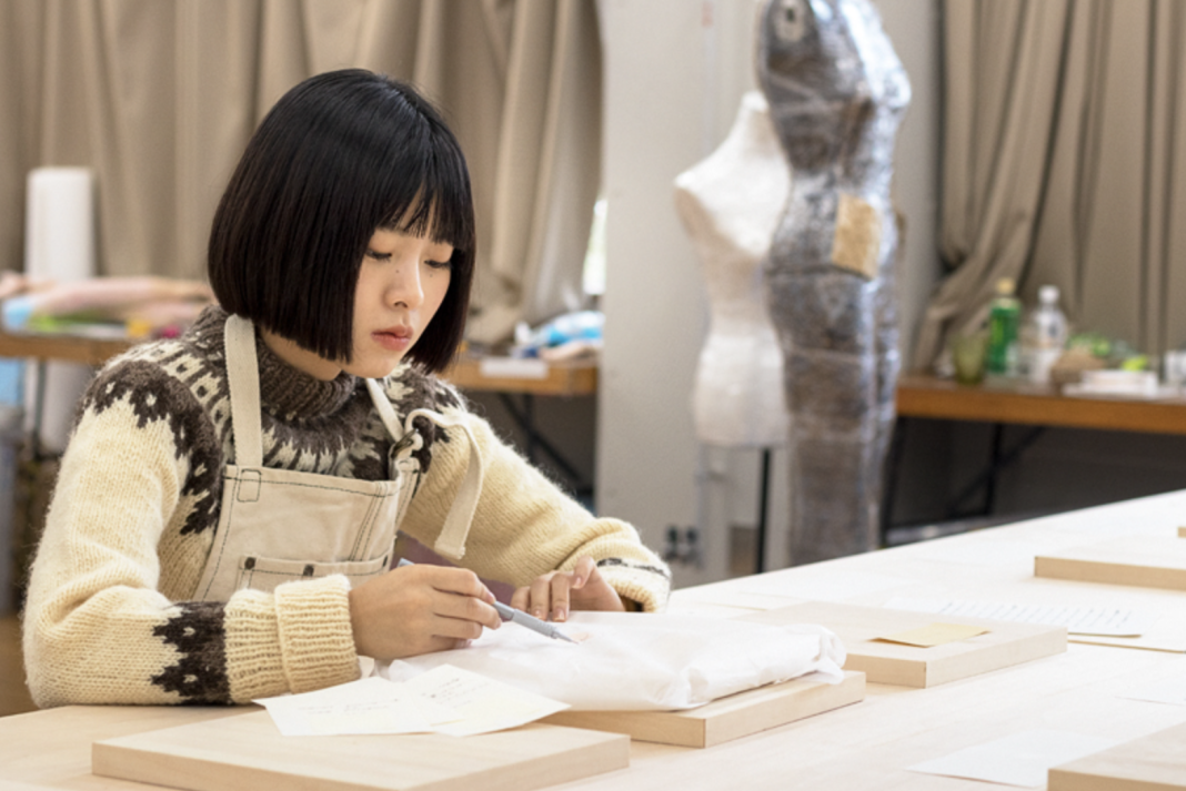 IKUEI information | 超越传统雕塑:女子美术大学的立体艺术领域