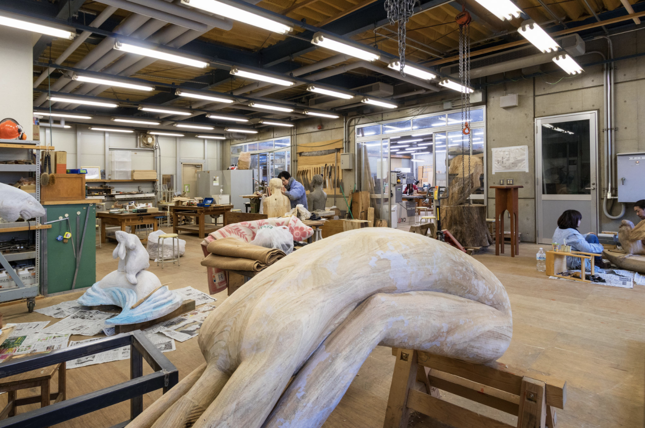 IKUEI information | 超越传统雕塑:女子美术大学的立体艺术领域