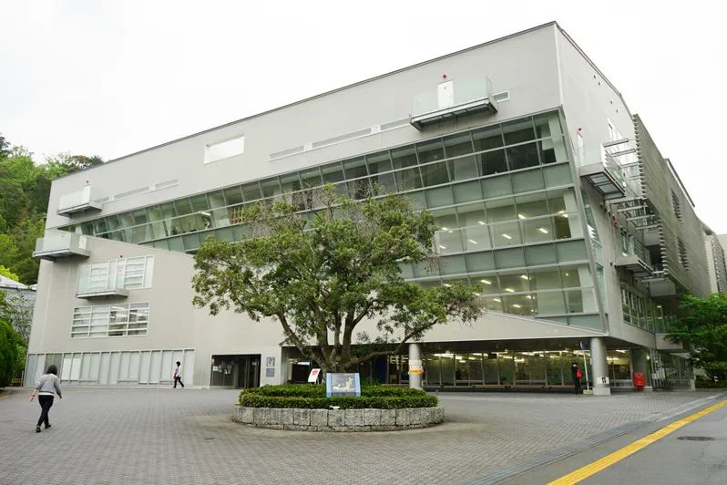 IKUEI information | 漫画家的育成摇篮:京都精华大学