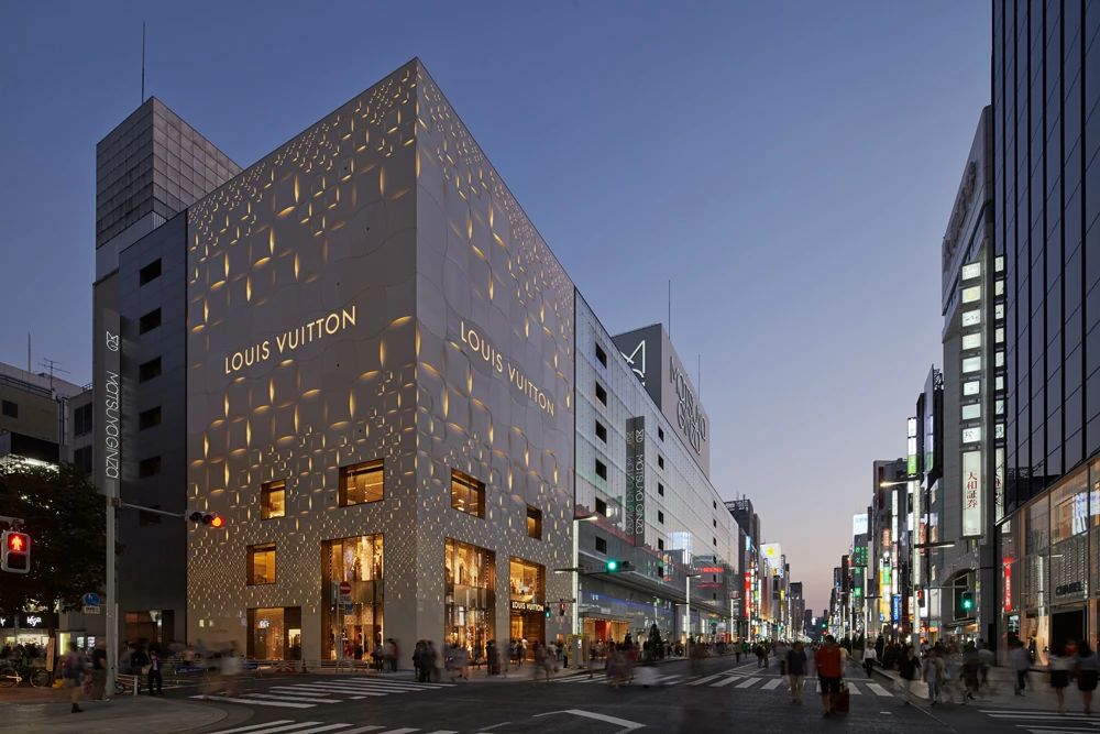 IKUEI information |青木淳:Louis Vuitton的御用建筑师