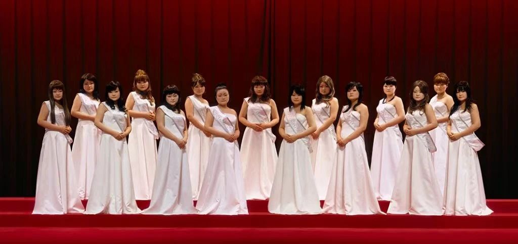 IKUEI information | 泽田知子：不断寻求外在与内在的联系