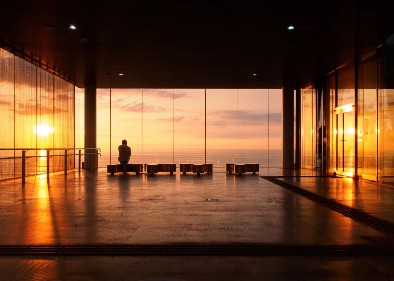 IKUEI information | 妹岛和世：女性建筑师的金字塔