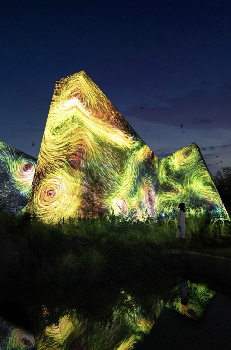 IKUEI information | 猪子寿之:数字娱乐的引路人